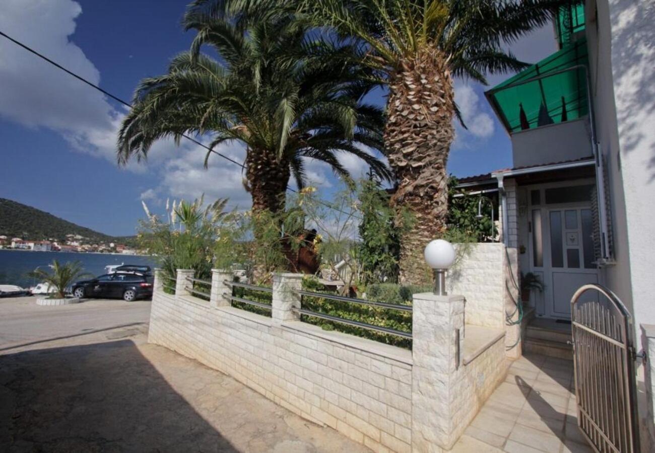 Apartment Josip Vinišće Exterior foto
